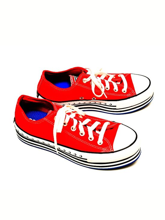CONVERSE ALL STAR CHUCK TAYLOR Platform Tennis Shoes /Sneakers  RED 39 US 8.5 - Picture 4 of 9